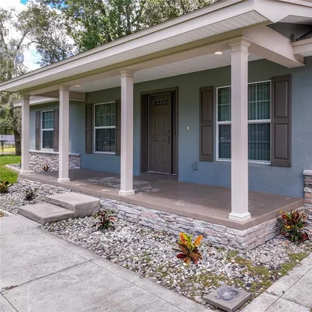 Buy this 3 bed house on 3999 Oakwood Circle in Polk County, FL 33810