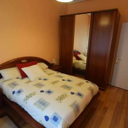 Image 4 - Iturribide kalea, 90, 48006 Bilbao, Spain - Apartment for rent