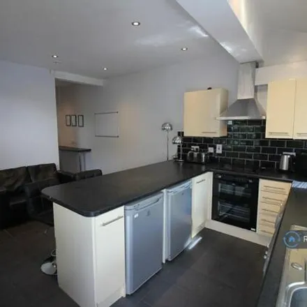 Image 3 - 36 Moseley Road, Manchester, M14 6GB, United Kingdom - House for rent