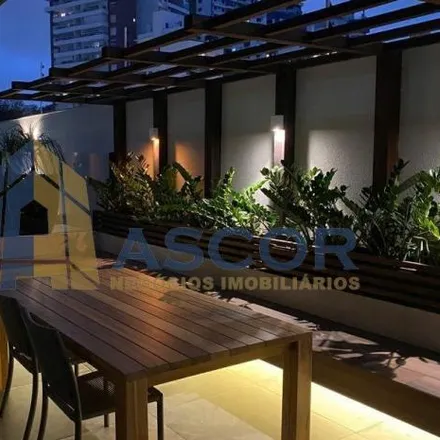 Rent this 3 bed apartment on Avenida Governador Irineu Bornhausen in Agronômica, Florianópolis - SC