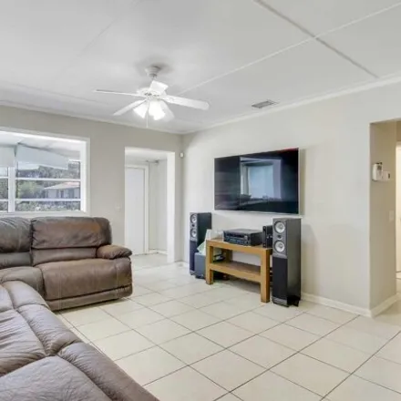 Image 1 - 1329 West 32nd Street, Riviera Beach, FL 33404, USA - House for rent