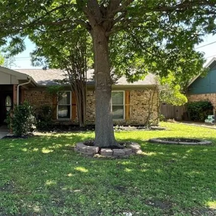 Rent this 3 bed house on 5770 Newman Drive in North Richland Hills, TX 76180