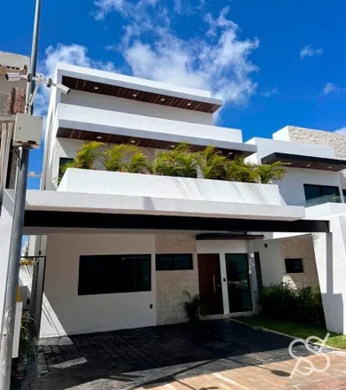 Buy this 4 bed house on Cancún in Benito Juárez, Mexico