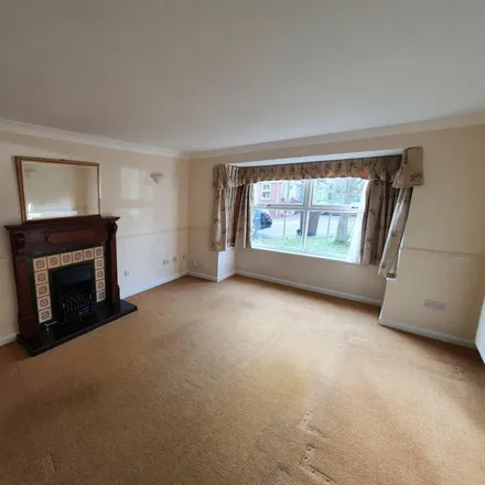 Image 4 - Hartwell Close, Blossomfield, B91 3YP, United Kingdom - House for rent