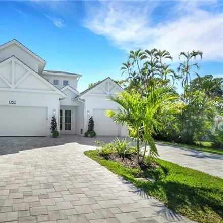 Buy this 5 bed house on 1046 Hollygate Lane in Collier County, FL 34103