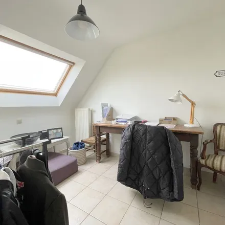 Rent this 3 bed apartment on Candeléstraat - Rue du Bréda 13 in 8510 Kortrijk, Belgium