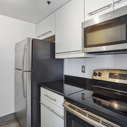 Image 6 - Portofino Apartments, 1 2nd Street, Jersey City, NJ 07302, USA - Apartment for rent