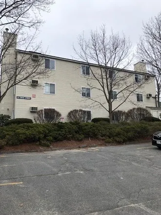 Rent this 2 bed condo on 220 Smith Street in Lowell, MA 01851