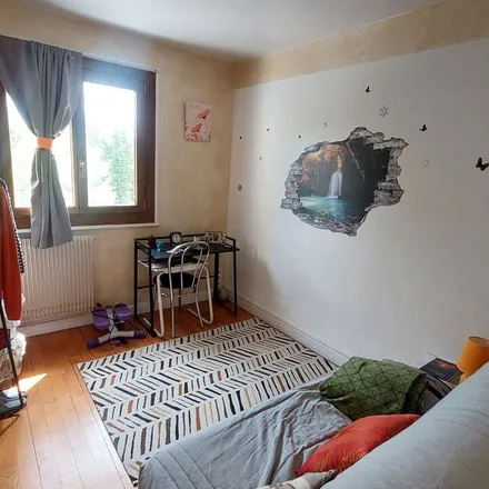 Image 3 - 18 Rue Paul Bert, 69400 Villefranche-sur-Saône, France - Apartment for rent