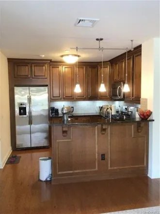 Rent this 2 bed condo on 101 Sheldrake Pl Unit 101-6 in Mamaroneck, New York