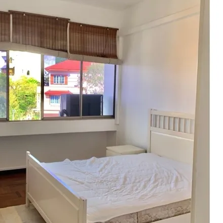 Rent this 3 bed apartment on Buona Vista in North Buona Vista Road, Singapore 139350