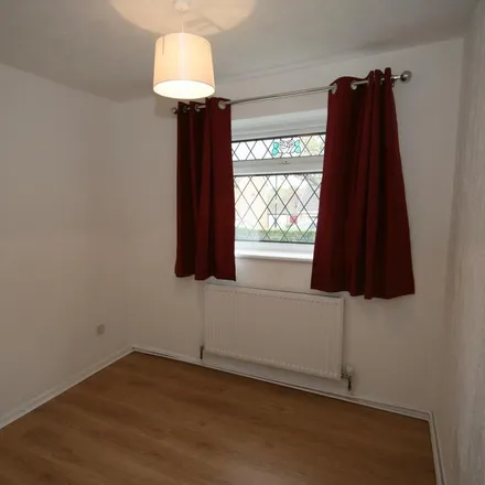 Image 6 - Westland Close, Sheffield, S20 8ER, United Kingdom - Duplex for rent