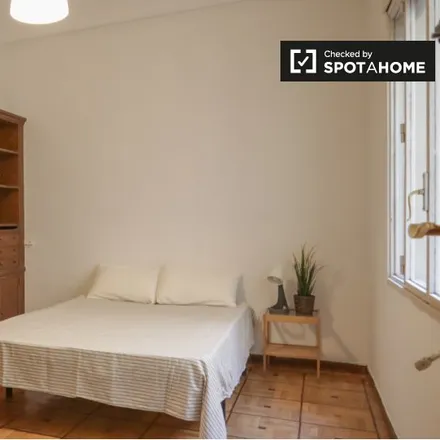 Rent this 6 bed room on Madrid in Hotel Príncipe Pío, Cuesta de San Vicente