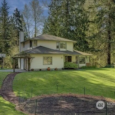 Buy this 3 bed house on 4498 278th Avenue Northeast in King County, WA 98053