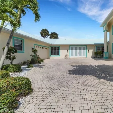 Image 3 - 15472 Nelsons Walk Ct, North Fort Myers, Florida, 33917 - House for sale