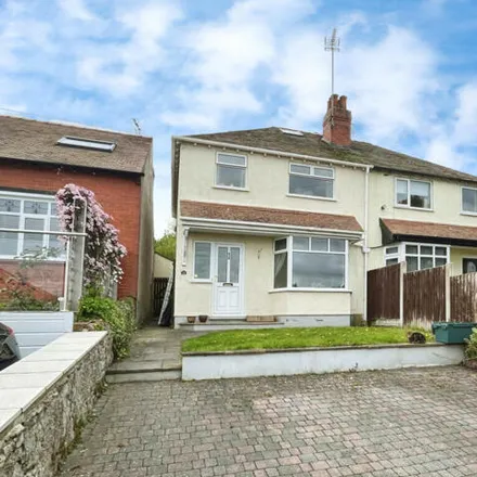 Buy this 3 bed duplex on Sandhills Road in Old Colwyn, LL29 9UD
