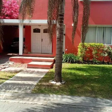 Buy this 3 bed house on Colectora Oeste in Partido de Escobar, B1648 DNB Ingeniero Maschwitz