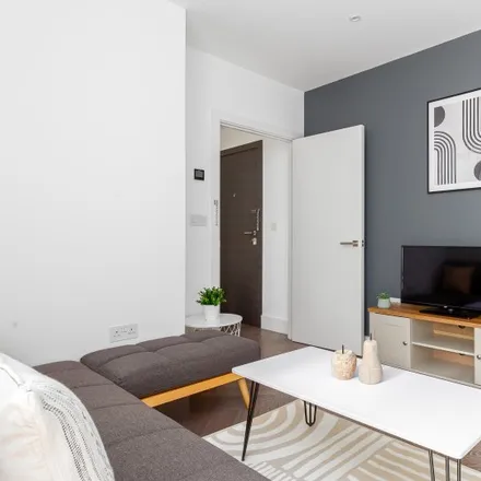 Rent this 2 bed apartment on Strummers Studios in Georges Road, London