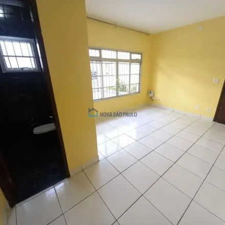 Rent this 3 bed house on Rua Anita Costa in Jabaquara, Região Geográfica Intermediária de São Paulo - SP
