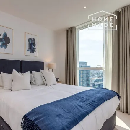 Rent this 1 bed apartment on Sirocco Tower in 32 Harbour Way, Canary Wharf