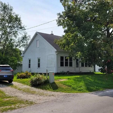 Buy this 1 bed house on 401 North 2nd Street in La Harpe, Hancock County