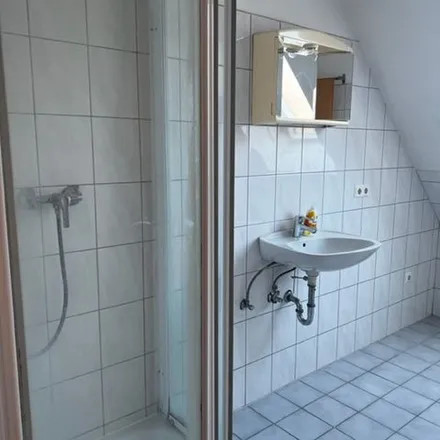 Rent this 4 bed apartment on Kirchengasse 2 in 4020 Linz, Austria