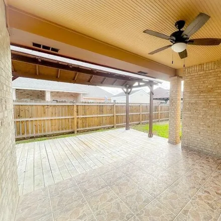 Image 5 - 5810 Hitching Post Lane, Brownsville, TX 78526, USA - House for sale