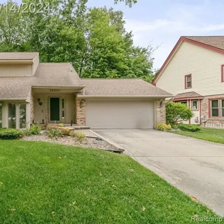 Buy this 3 bed house on 38360 Lancaster Dr in Farmington Hills, Michigan