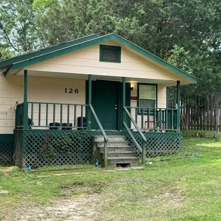 Buy this studio house on 198 Arden Street in Laurel, MS 39440