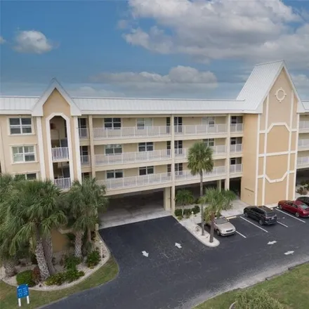 Buy this 3 bed condo on 65 North Marion Court in Punta Gorda, FL 33950