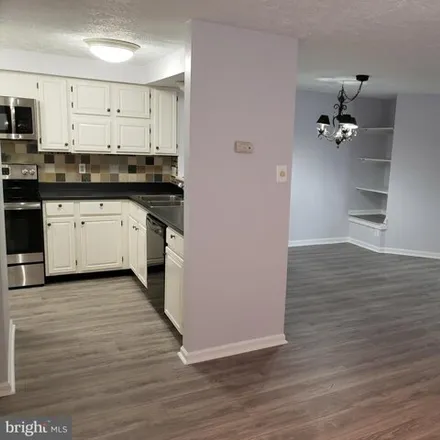 Image 6 - 18792 Caledonia Court, Germantown, MD 20874, USA - Condo for rent