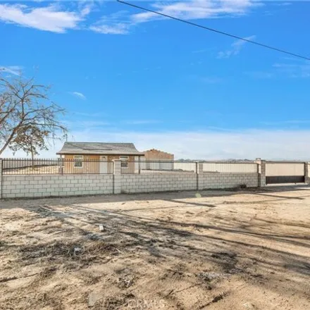 Image 5 - Blue Star Memorial Highway, San Bernardino County, CA 92342, USA - House for sale