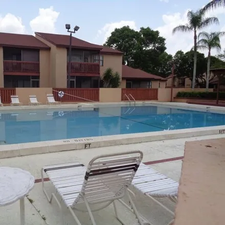 Rent this 2 bed condo on Lakeview Circle in Royal Palm Beach, Palm Beach County