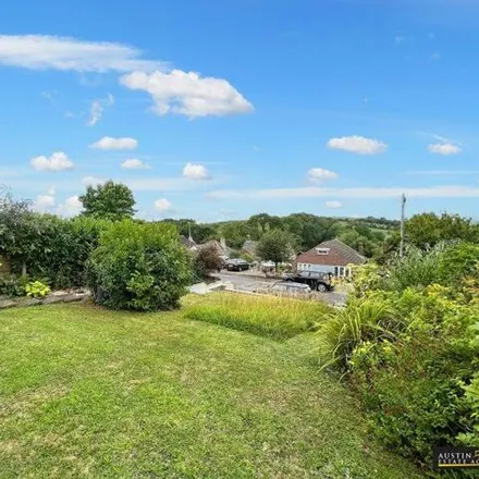 Image 3 - Weyview Crescent, Upwey, DT3 5NR, United Kingdom - House for sale