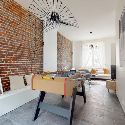 Image 7 - 30 Rue de Mulhouse, 59000 Lille, France - Apartment for rent