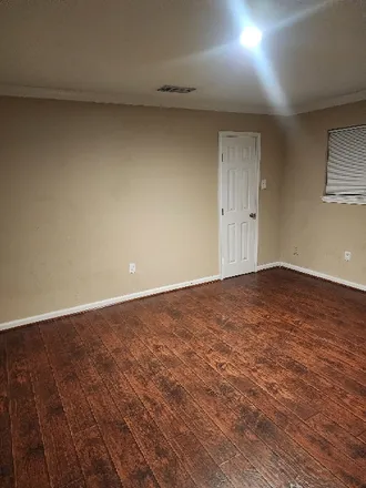 Rent this 1 bed room on 1007 Boundary Street in Houston, TX 77009