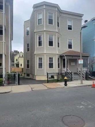 Rent this 3 bed apartment on 10 Bellflower Street in Boston, MA 02125