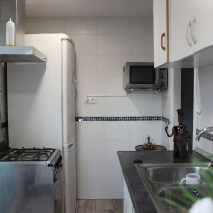 Rent this 1 bed apartment on Col·legi d'Educació Infantil i Primària Max Aub in Carrer del Pare Urbà, 46009 Valencia