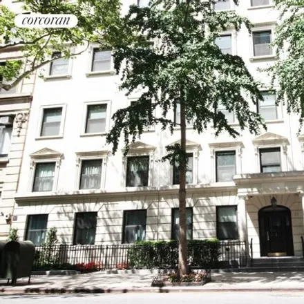 Rent this studio apartment on 33 East 22nd Street in New York, NY 10010