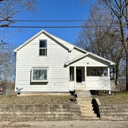 Buy this 3 bed house on 76 Vineyard Avenue in Orchard Park, Battle Creek