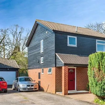 Buy this 3 bed duplex on 12 Hosker Close in Oxford, OX3 8EN