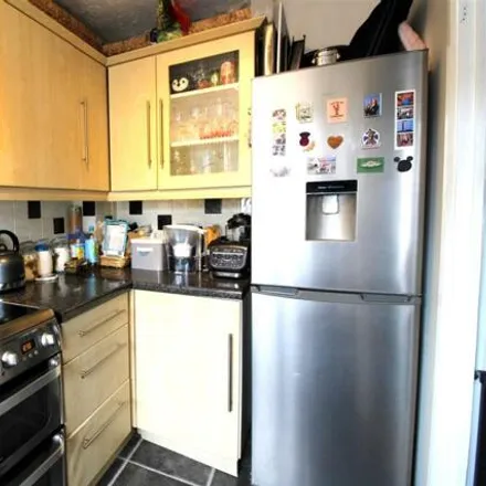 Image 2 - Whiteway Close, Bristol, BS4 4DQ, United Kingdom - Townhouse for sale