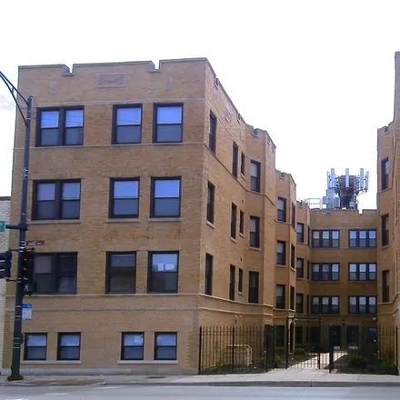 Rent this 2 bed apartment on 2803 West Lawrence Avenue