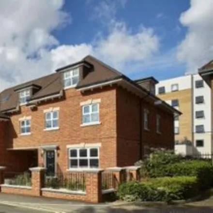 Rent this 2 bed apartment on 18 Forlease Road in Maidenhead, SL6 1RU