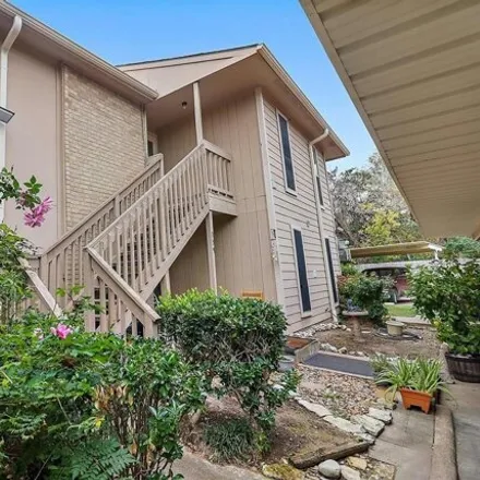 Buy this 1 bed condo on Taylor in Baytown, TX 77520