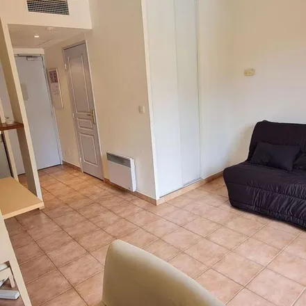 Rent this 2 bed apartment on Église Saint-André in Rue Pasteur, 06370 Mouans-Sartoux