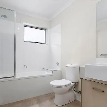 Image 6 - Greenhill Street, Redbank Plains QLD 4301, Australia - Apartment for rent