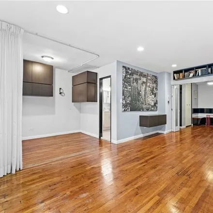 Image 1 - 1855 East 12th Street, New York, NY 11229, USA - Condo for sale