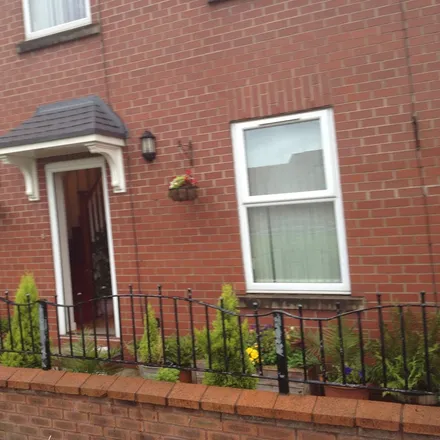 Rent this 4 bed house on Salford in Weaste, ENGLAND