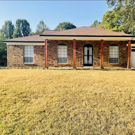 Buy this 3 bed house on 5071 Flanders Avenue in Memphis, TN 38118